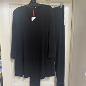 NEW w Tags 2 piece IC Black 2 pc Tunic & pants with Blk Beads accents sz M